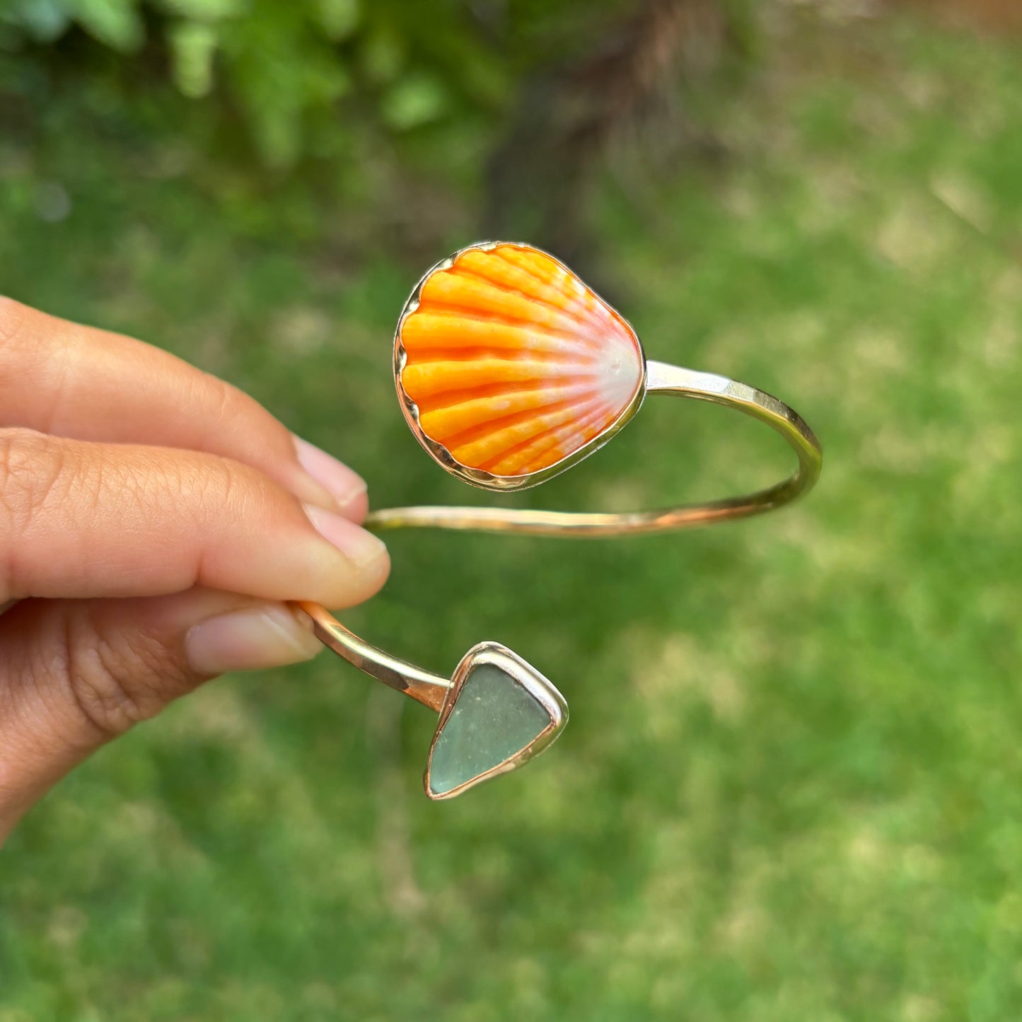 Sunrise Shell Cuff - Gold Fill