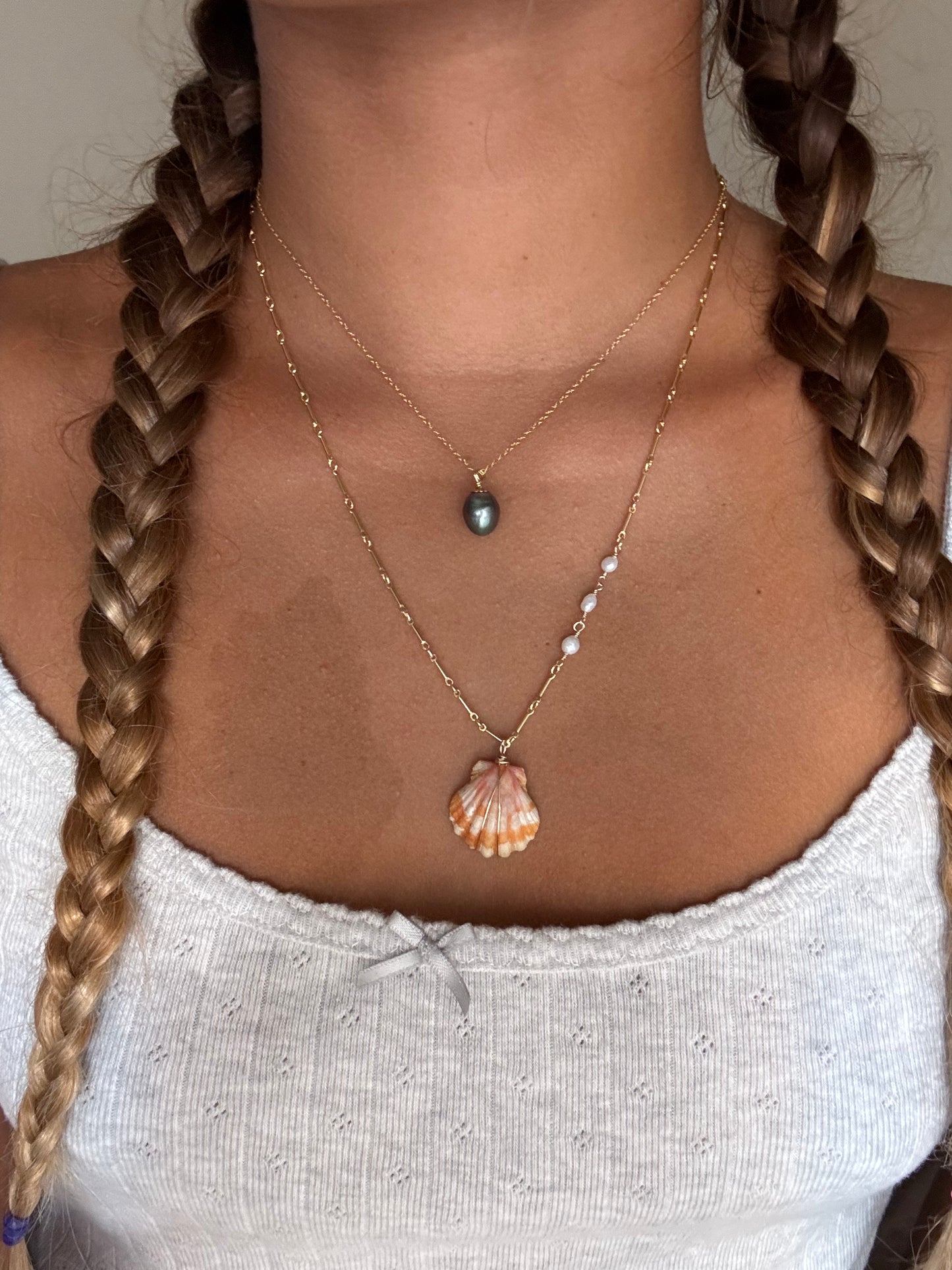 Asymmetrical Sunrise Shell Necklace