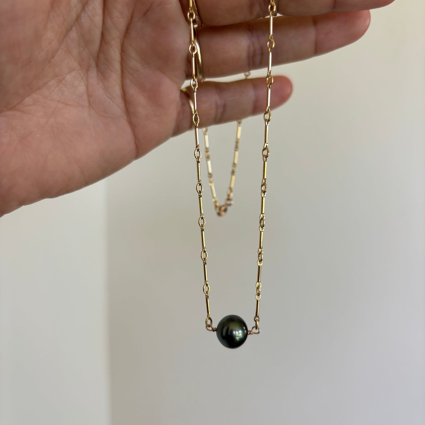 Classic Tahitian Pearl Necklace