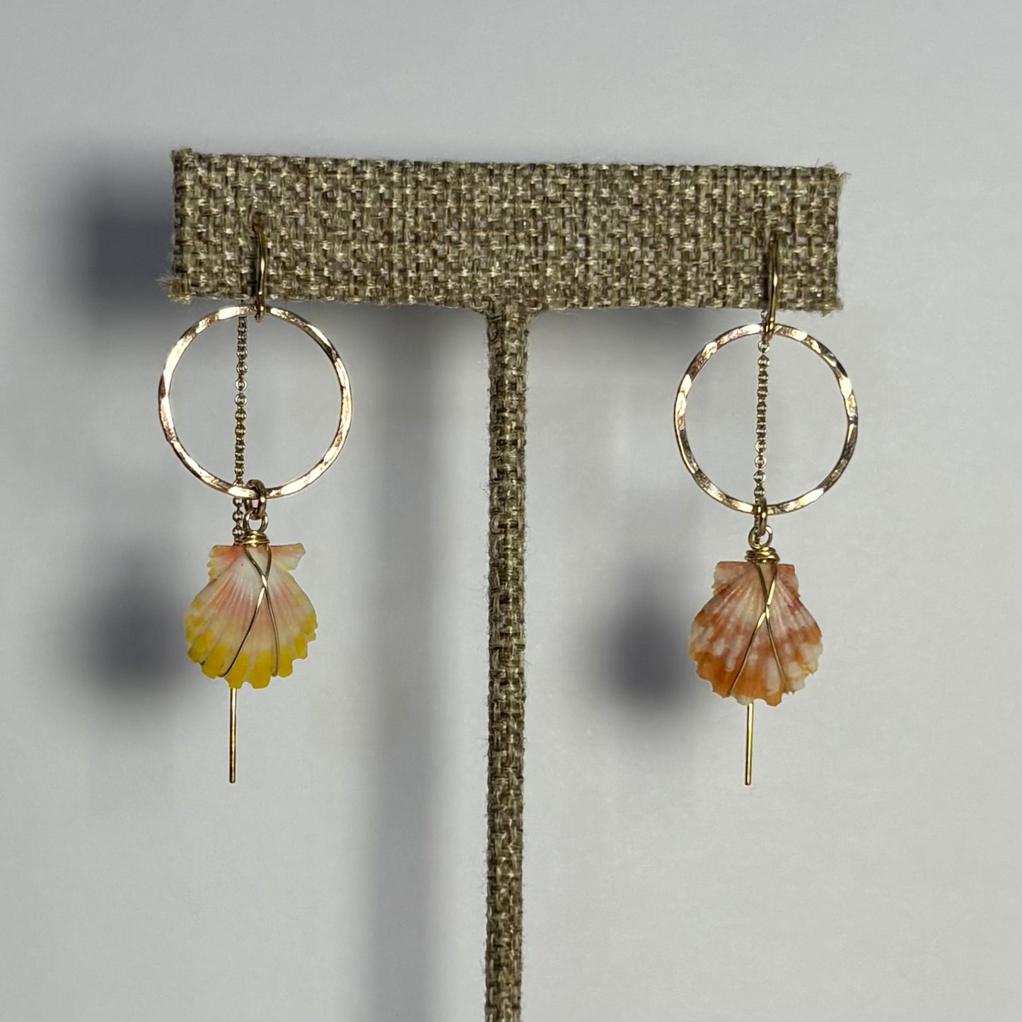 Mini Mix Match Sunrise Shell Hoop Threaders