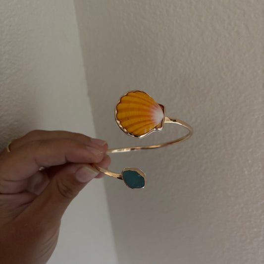 Sunrise Shell Cuff - Gold Fill