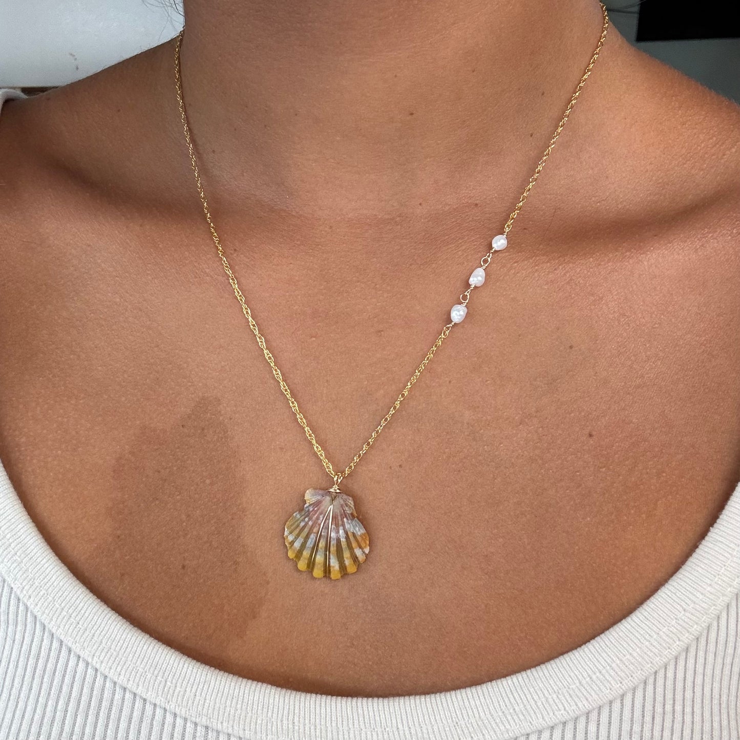 Asymmetrical Sunrise Shell Necklace