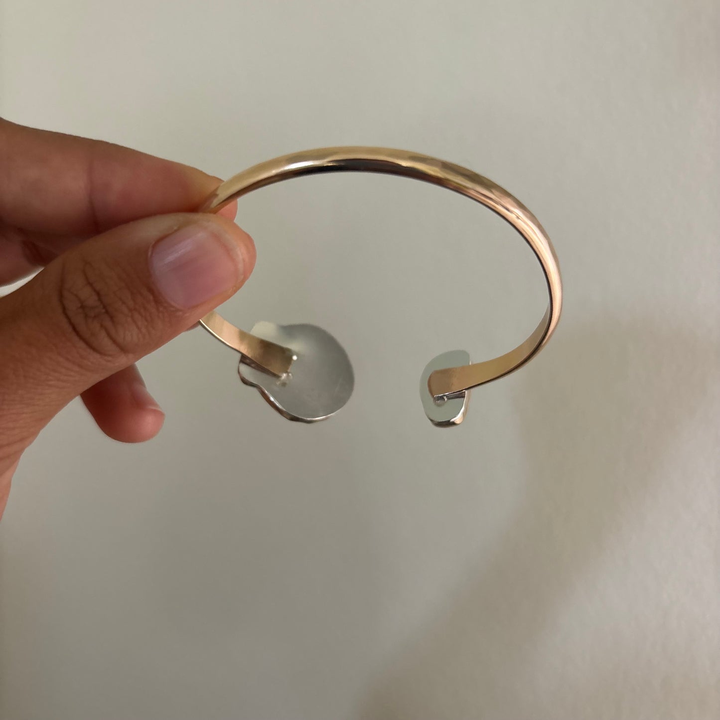 Symmetrical Sunrise Shell Cuff - Gold Fill