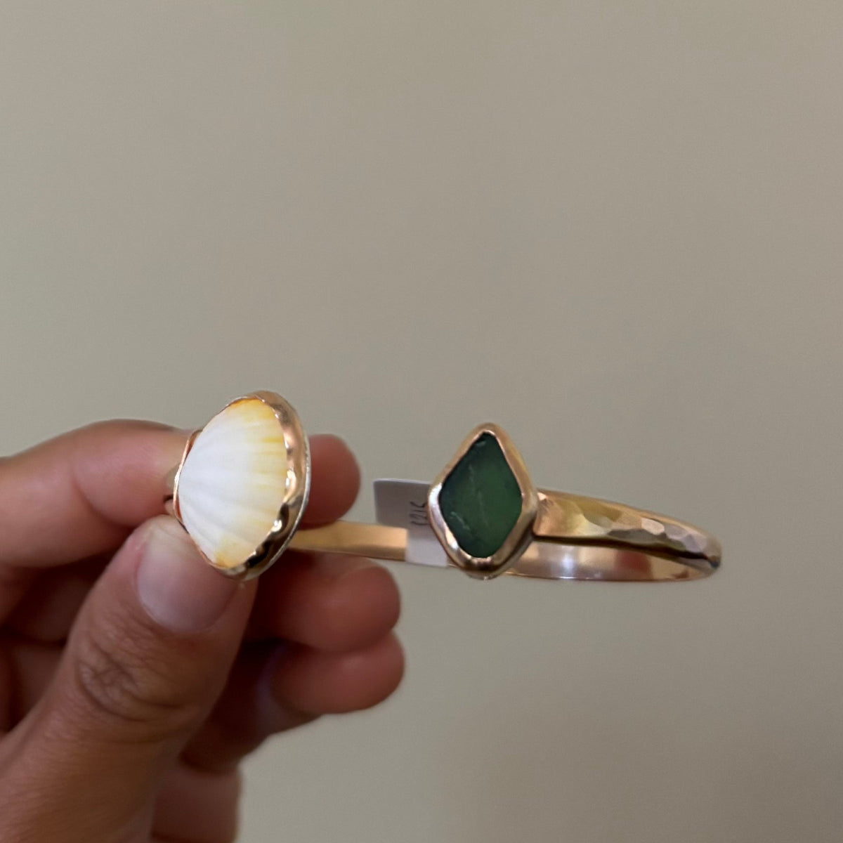 Symmetrical Sunrise Shell Cuff - Gold Fill
