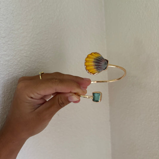 Sunrise Shell Cuff - Gold Fill