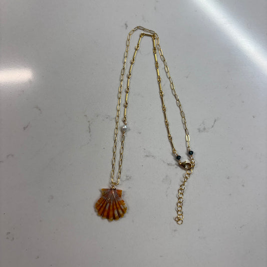 Asymmetrical Sunrise Shell Necklace