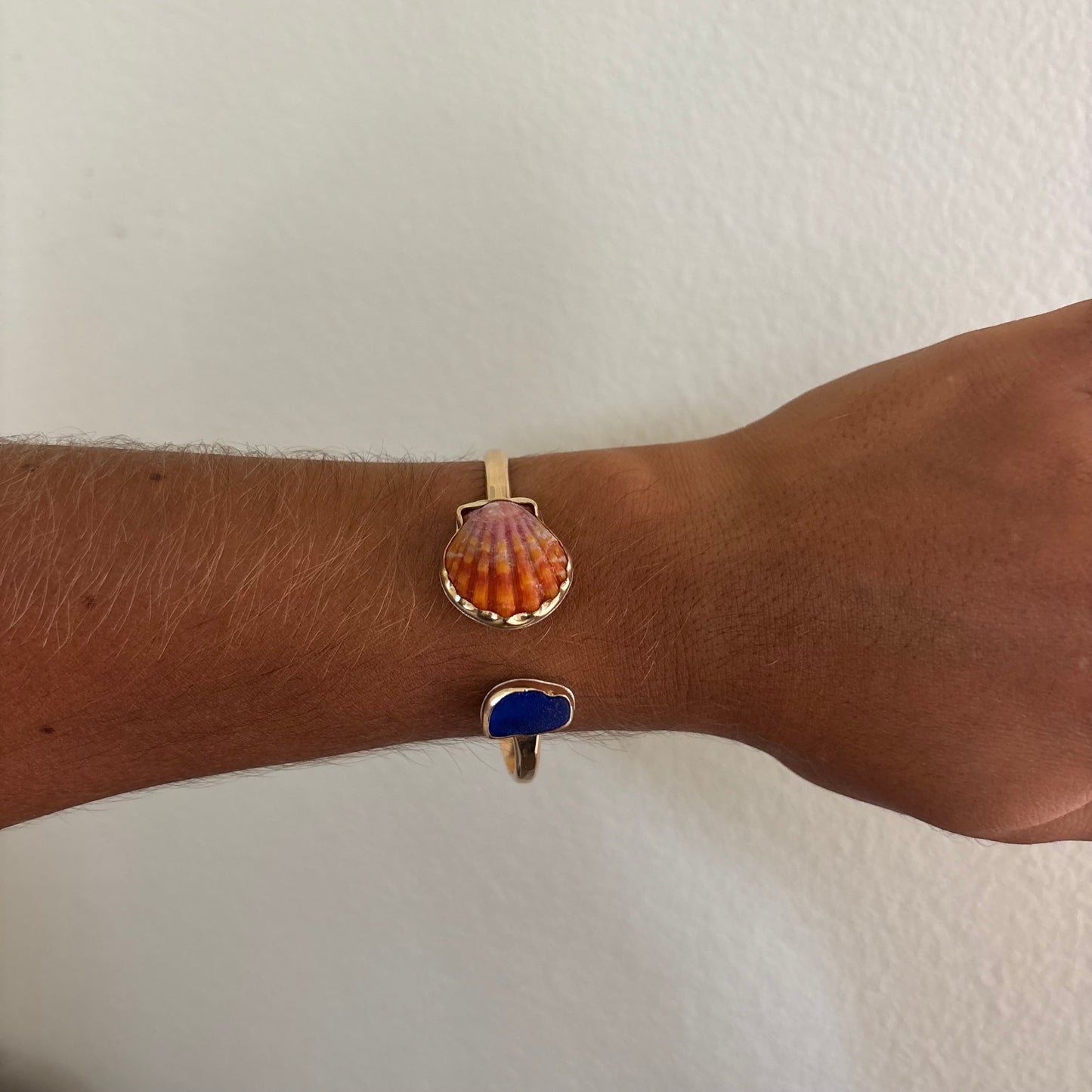 Symmetrical Sunrise Shell Cuff - Gold Fill