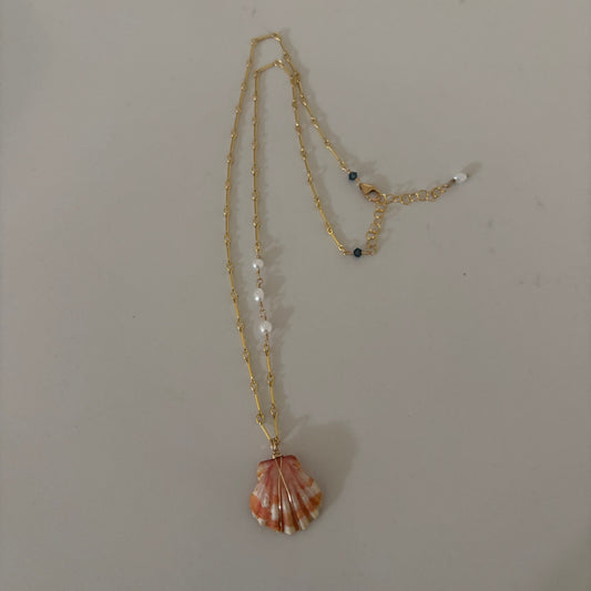Asymmetrical Sunrise Shell Necklace