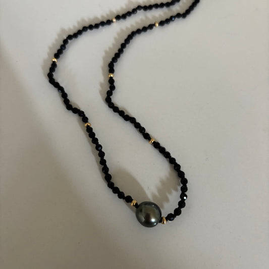 Silk knotted Tahitian Pearl Necklace