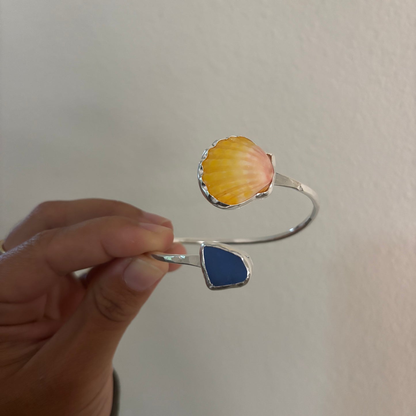 Sunrise Shell Cuff - Silver