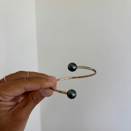 Asymmetrical Tahitian Pearl Cuff