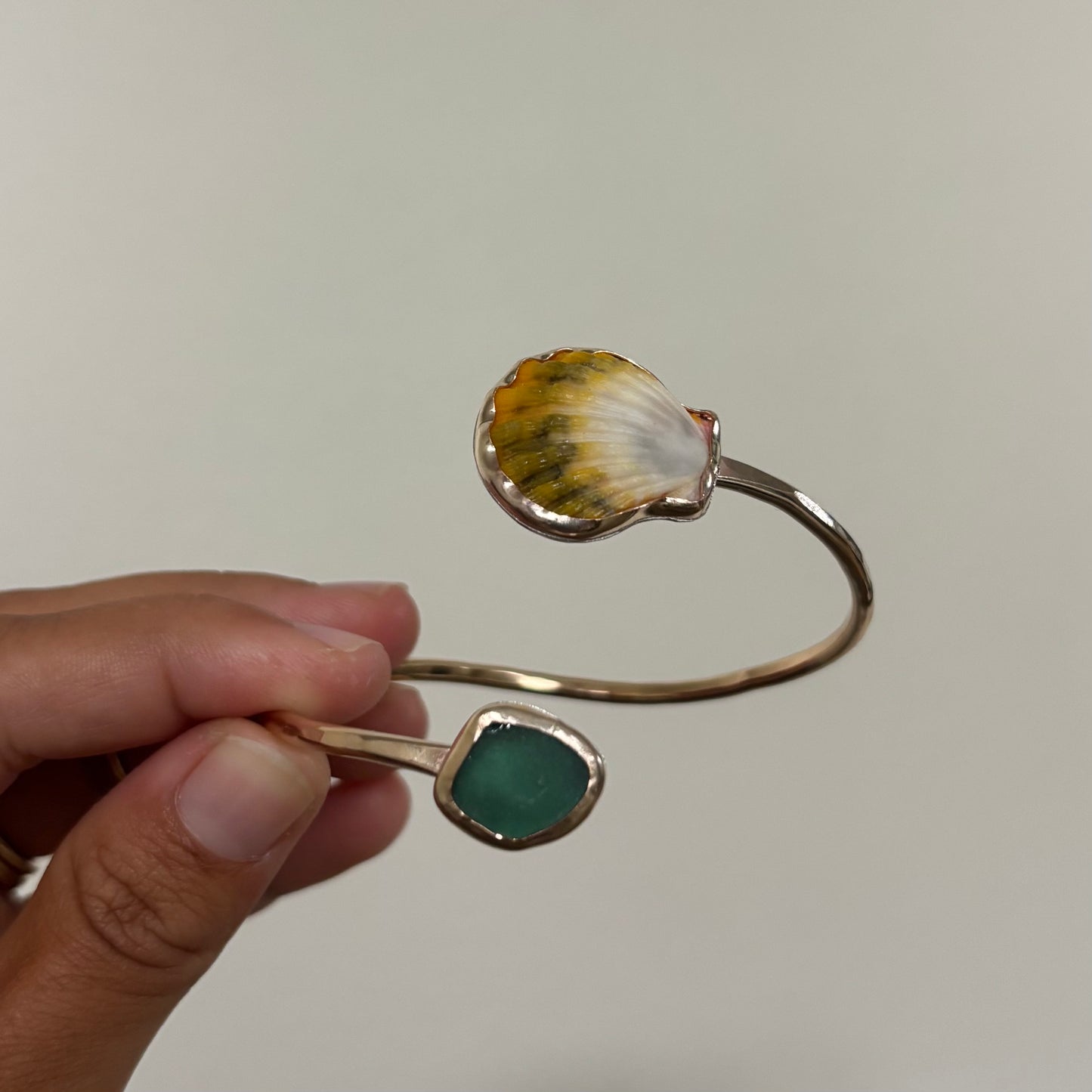 Sunrise Shell Cuff - Gold Fill