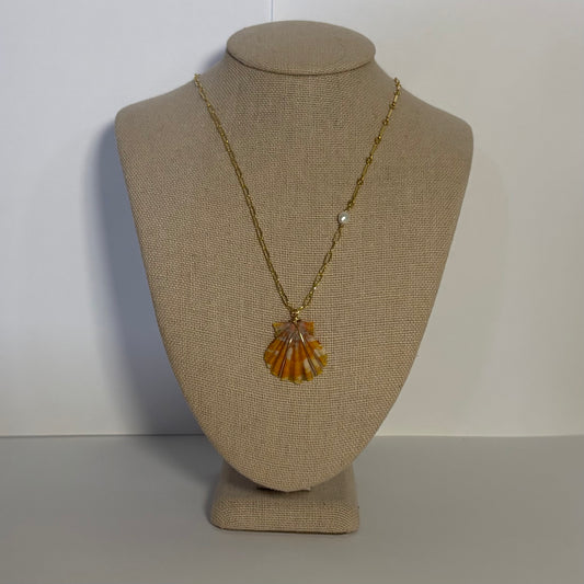 Asymmetrical Sunrise Shell Necklace